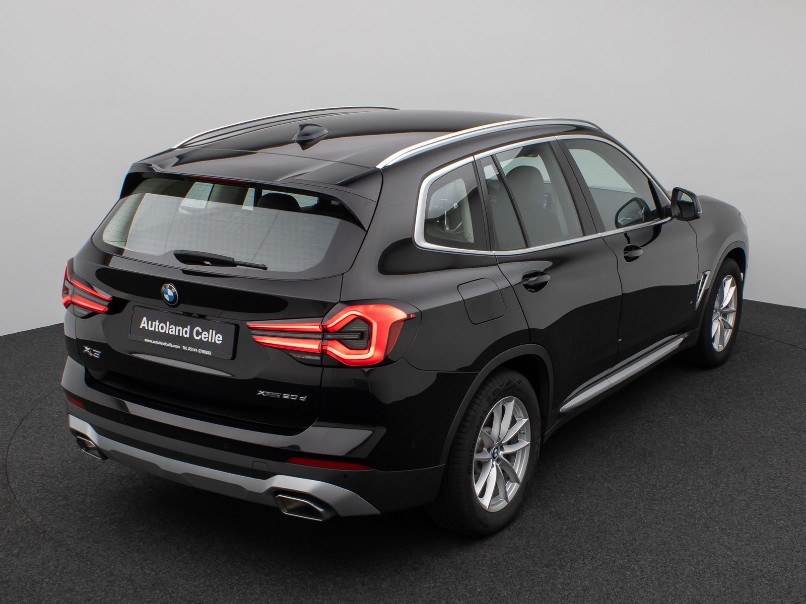 Fahrzeugabbildung BMW X3 xD20d Kamera DAB Leder AHK LED Sport 18Zoll