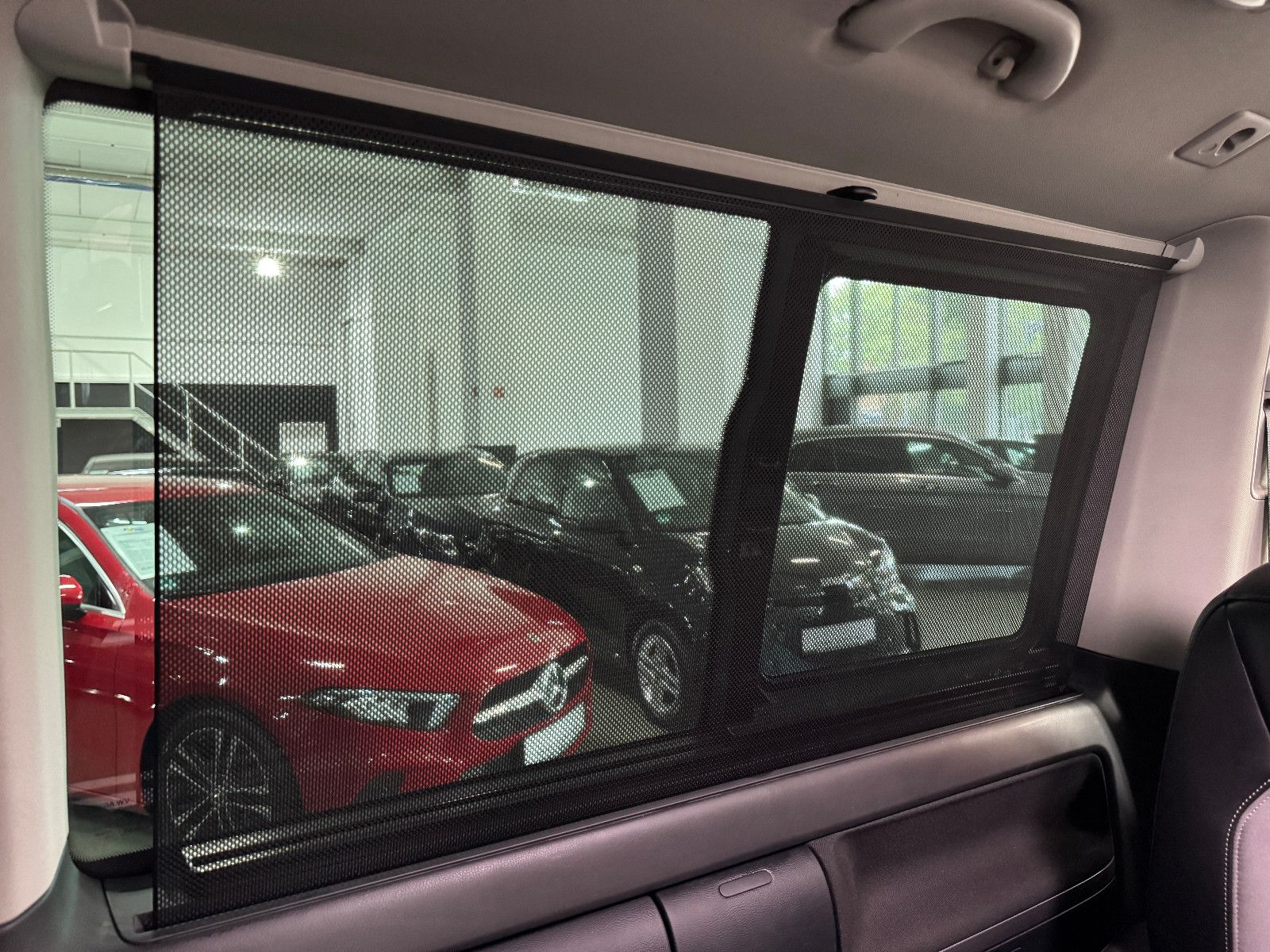 Fahrzeugabbildung Volkswagen T6.1 DSG 4MOTION IQ.DRIVE 7SITZER GENERATION SIX