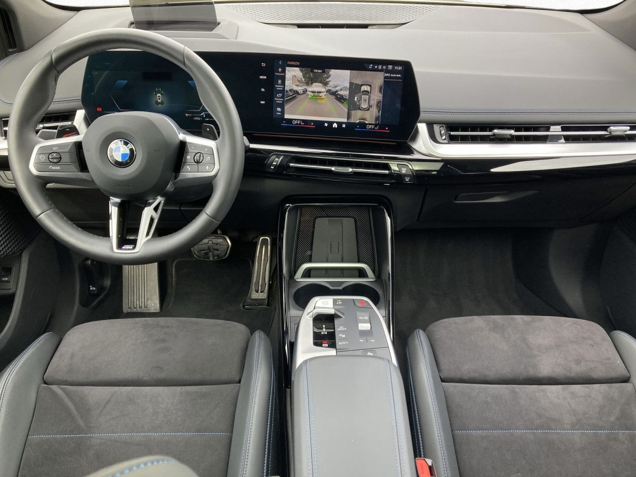 BMW 223 Active Tourer - Bild 18