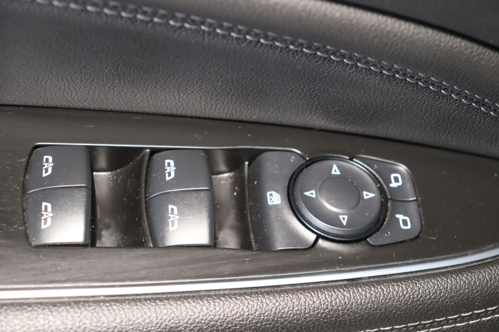 Fahrzeugabbildung Opel Insignia Grand Sport 4x4 * AHK