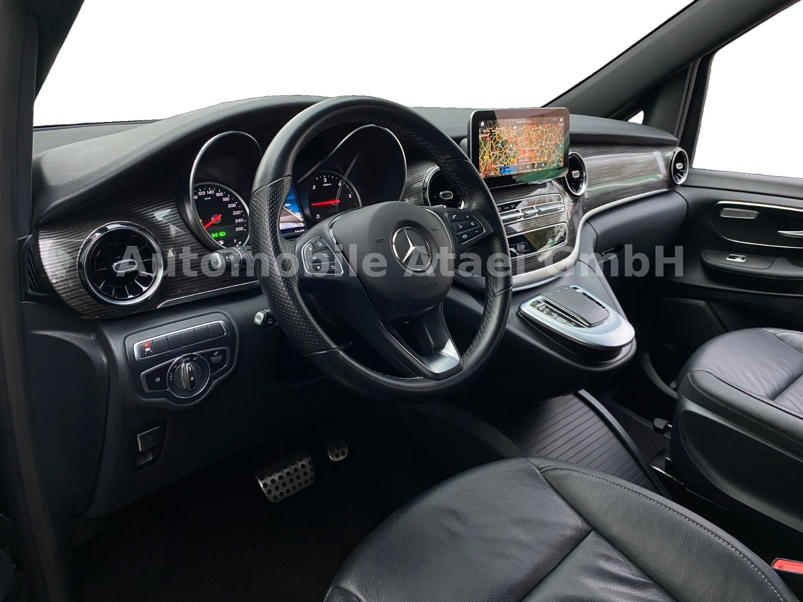 Fahrzeugabbildung Mercedes-Benz V 250d lang Edition Night-Paket PANORAMA (1204)