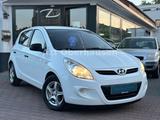 Hyundai i20 1.2*KLIMA*NUR 63TKM*TÜV NEU*1.HAND* - Hyundai i20 in Gelsenkirchen