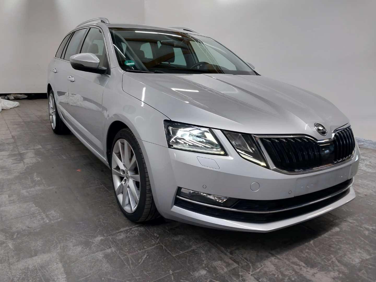 Skoda Octavia Combi Style 2.0 TDI LED NAVI LEDER