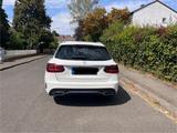 Mercedes-Benz C 180 T -AMG Line 8 Fach bereift - Mercedes-Benz C 180: 1.8