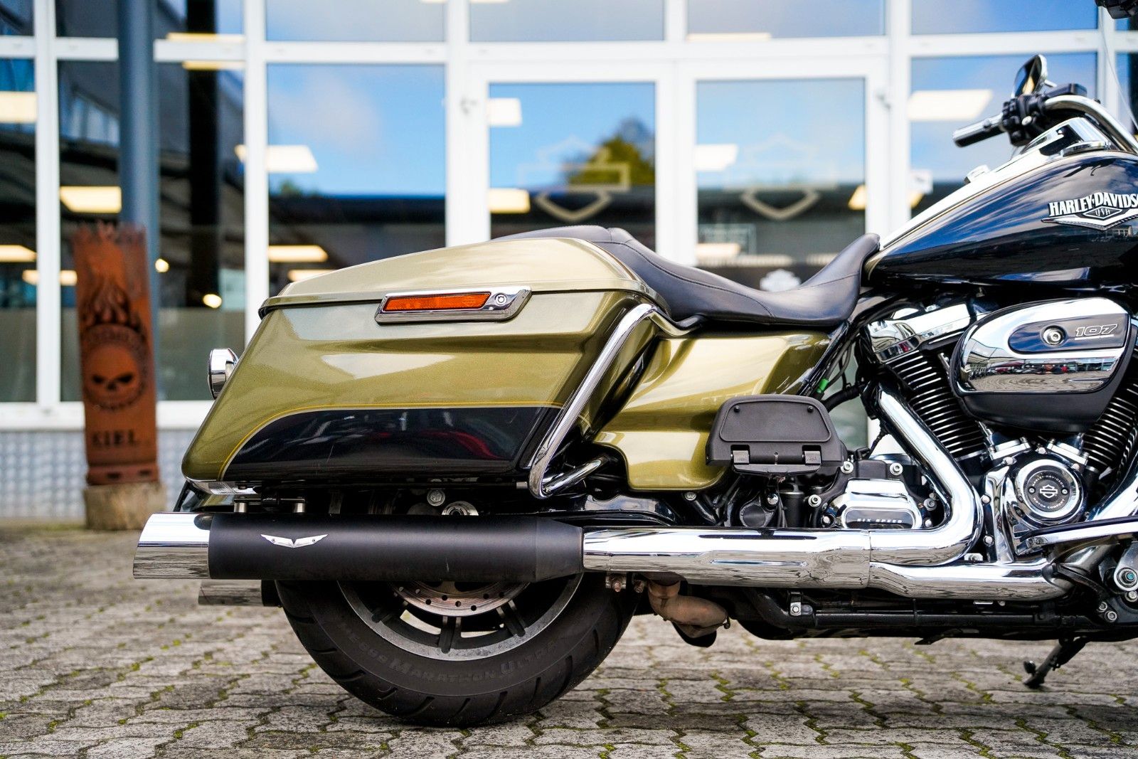 Fahrzeugabbildung Harley-Davidson FLHR Road King 107 cui - Penzl - Beinschilde