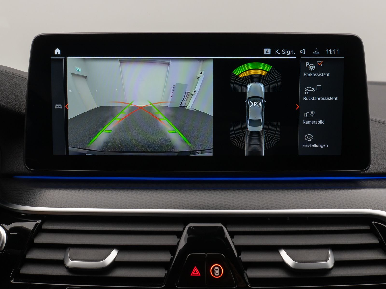 Fahrzeugabbildung BMW M550i xD Kamera Laser HUD DAB H/K 4xKlima Komfor