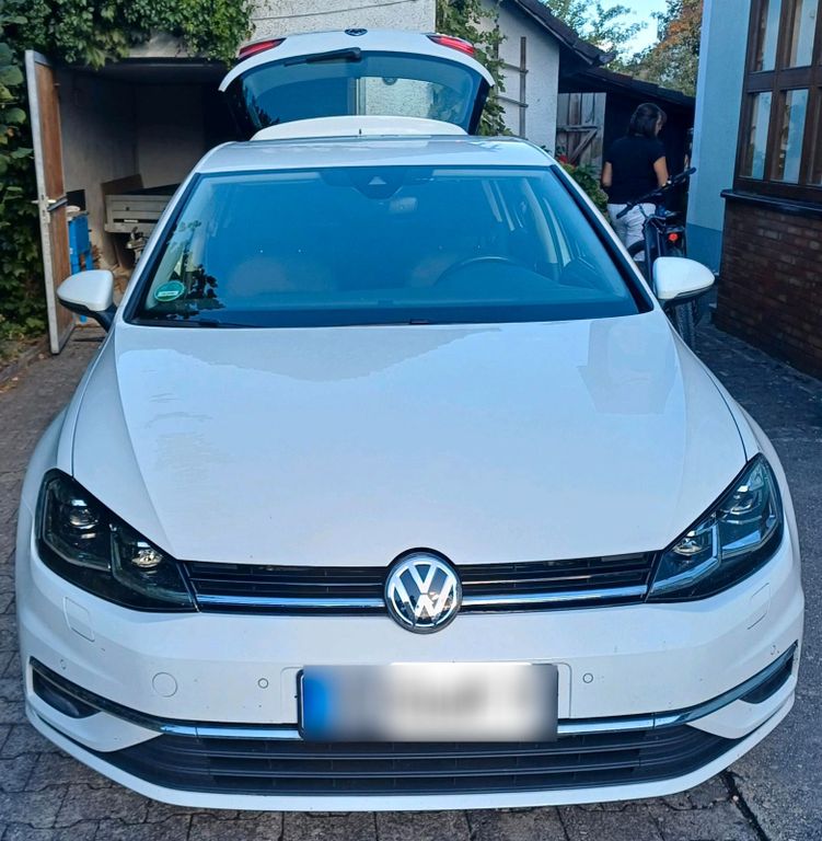 Image of Volkswagen Golf