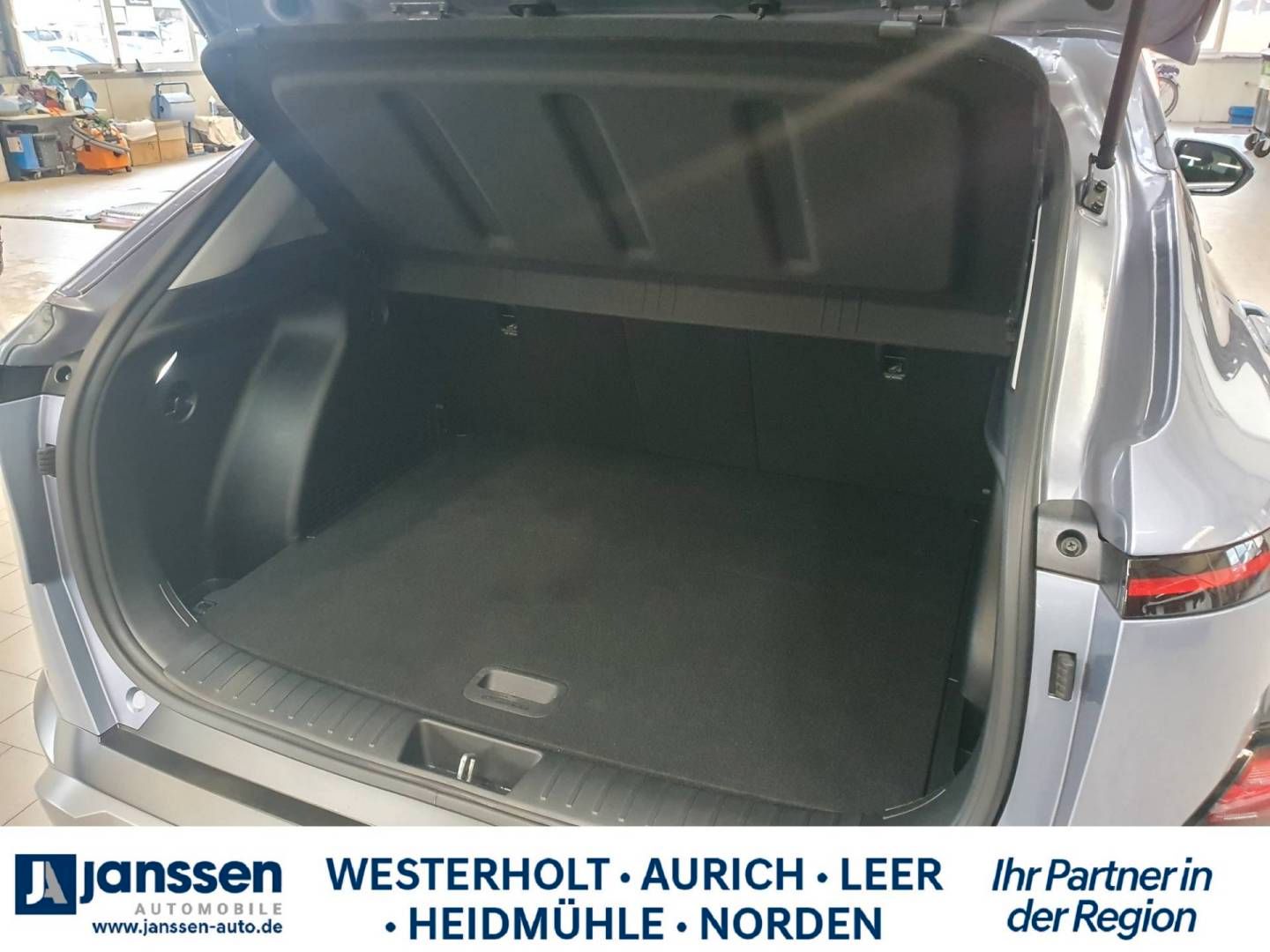 Fahrzeugabbildung Hyundai KONA  TREND
