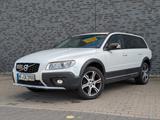 Volvo XC70 D5 AWD Linje Svart ACC/Standhz/Scheckh./AHK - Volvo XC70 mit Diesel-Antrieb: Kombi