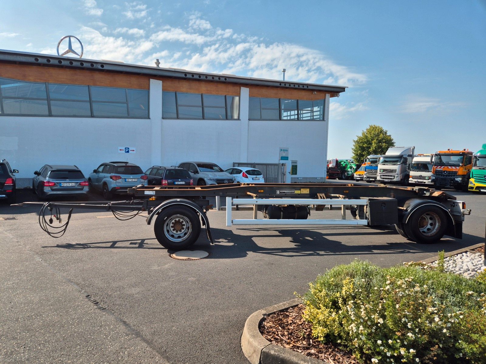 Fahrzeugabbildung Hüffermann HSA 18.70 P BPW 14.582kg Nutzlast