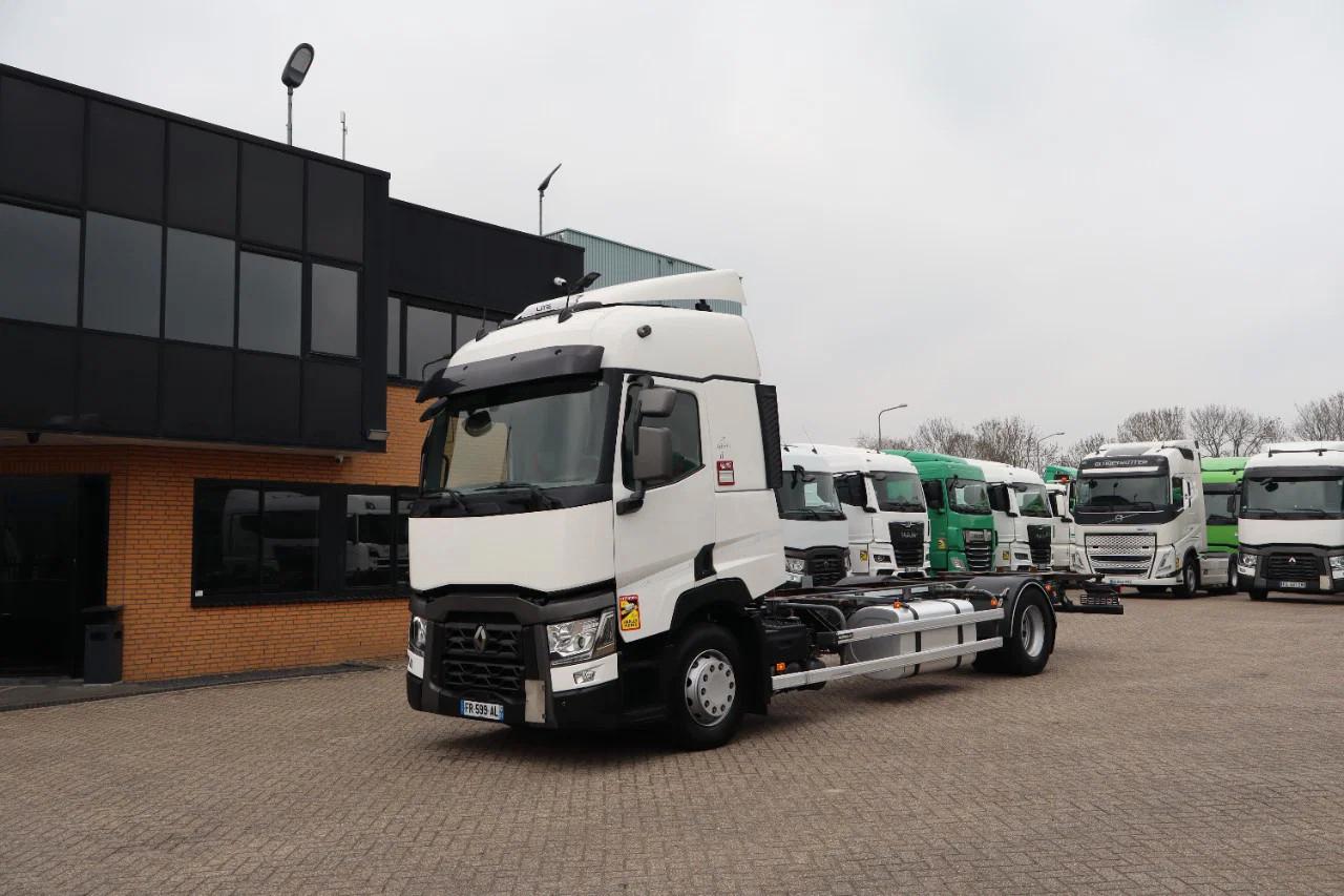 Renault T460 * EURO6 * 4X2 * NEW TIRES *