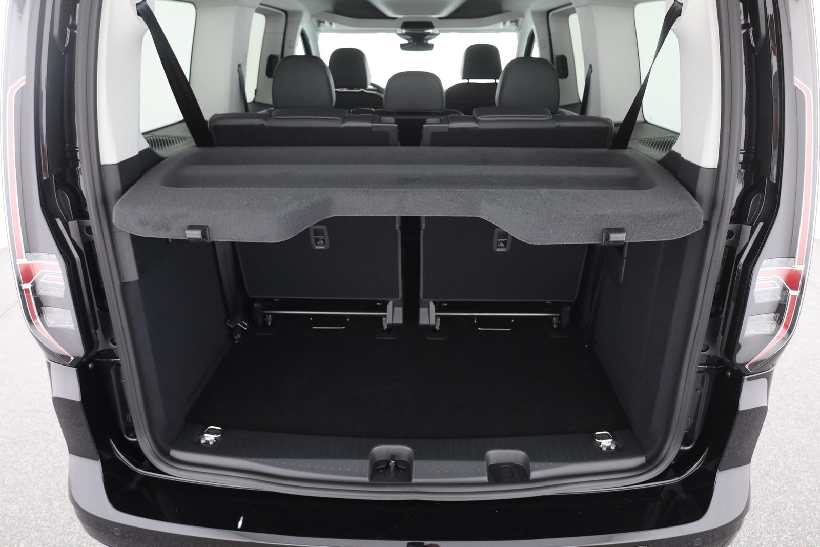Volkswagen Caddy Maxi 1.5 TSI DSG LED AHK 7-Sitzer