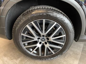 MYAUTOCENTER – Gebraucht- und Jahreswagen mit Werkstattservice in Pfaffenhofen Mercedes-Benz GLC 300 d 4Matic Aut.*NAVI*LED*1.HAND*19%*KAMERA