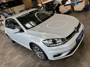 Volkswagen Golf VII Lim. *ACC*NAV*KLIMA*PDC*KAM*SZHZ*