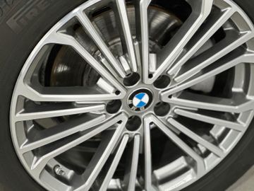 Fahrzeugabbildung BMW X3 xD20d Luxury Line DAB HUD Komfort Alarm Leder