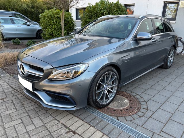 MERCEDES-BENZ C 63 T AMG C-Klasse Mercedes-Service neu