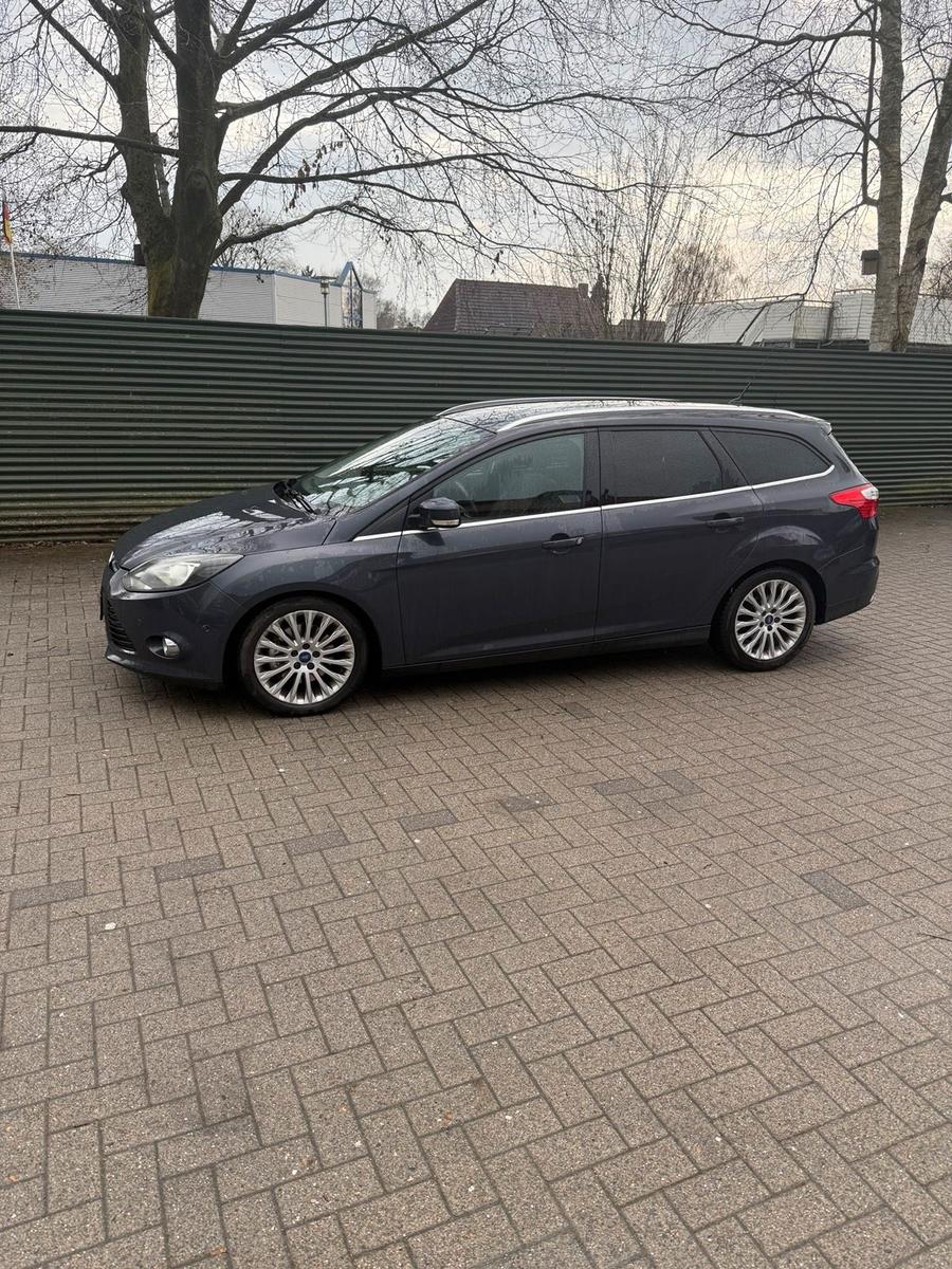 Ford Focus, 2011