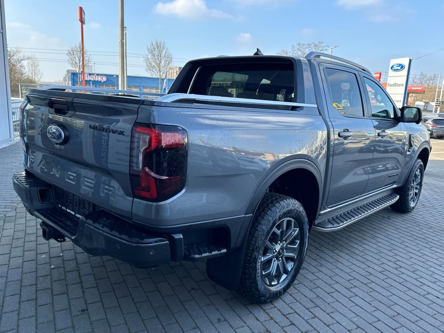 Fahrzeugabbildung Ford Ranger Wildtrak e-4WD Doppelkabine 2.0 Ecoblue E