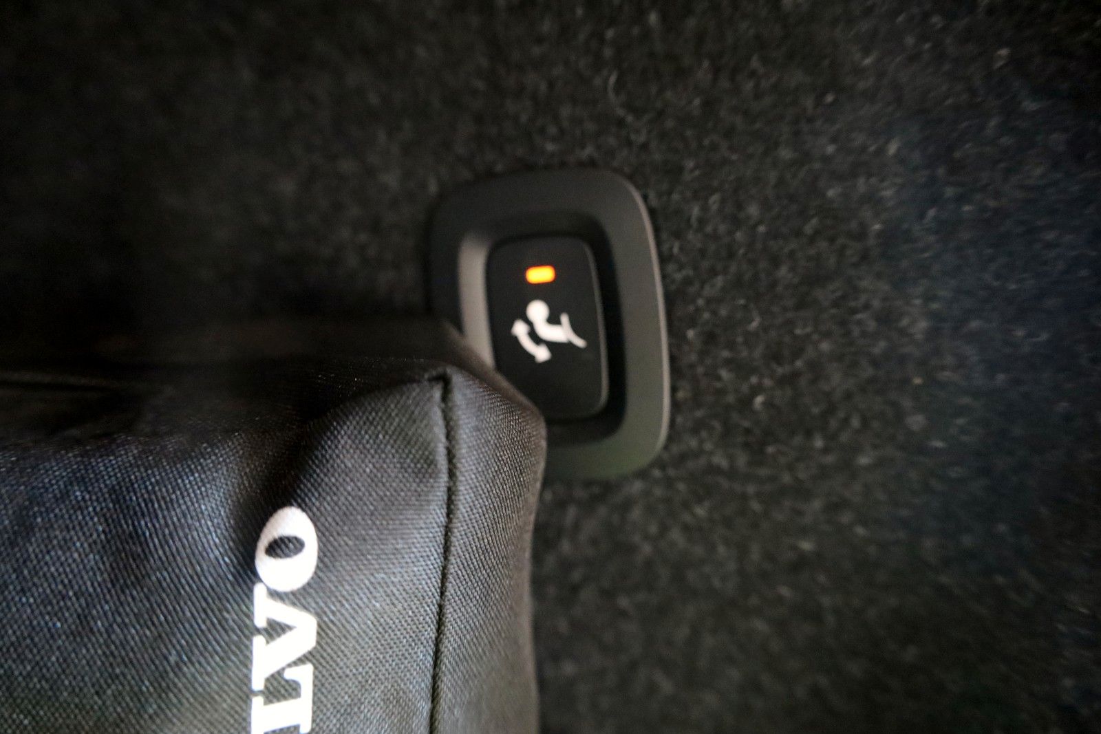 Fahrzeugabbildung Volvo XC40 T4 Inscription,Leder,Navi,LED,Kamera,AHK