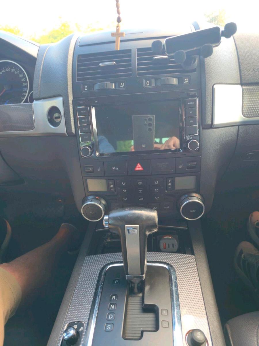 Volkswagen Touareg 2006 — photo 10