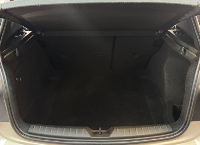 BMW 116 116i Lim 5-trg*M-PAKET*2.HAND*PDC*KLIMA*SZHG* - Bild 17