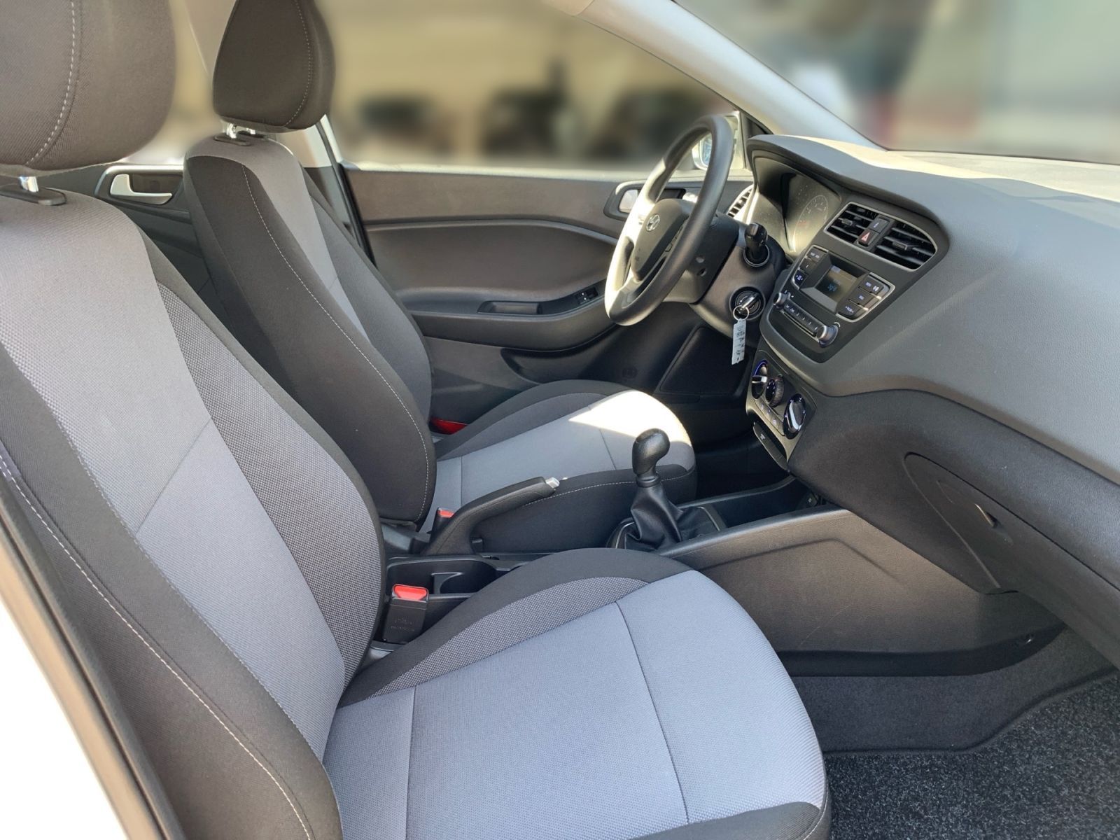Fahrzeugabbildung Hyundai i20 1.2 Select Klima