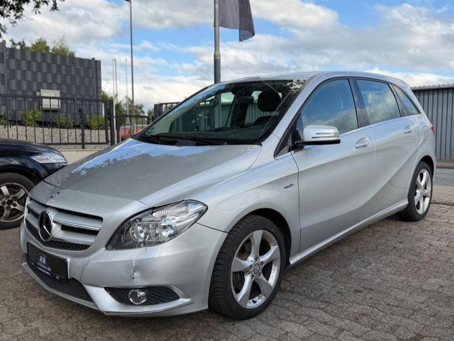 Mercedes-Benz B 200 *AHK*Sitzheizung*KLIMA*
