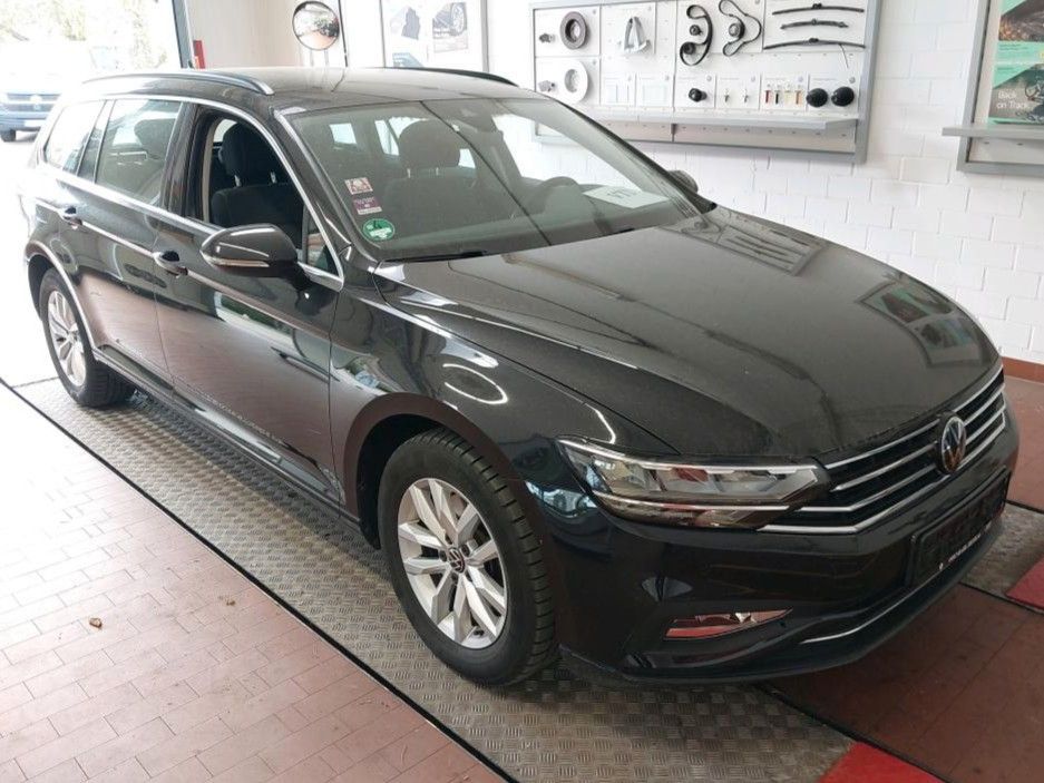 Volkswagen Passat - Bild 5