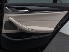 Foto Nummer 34: BMW 530e