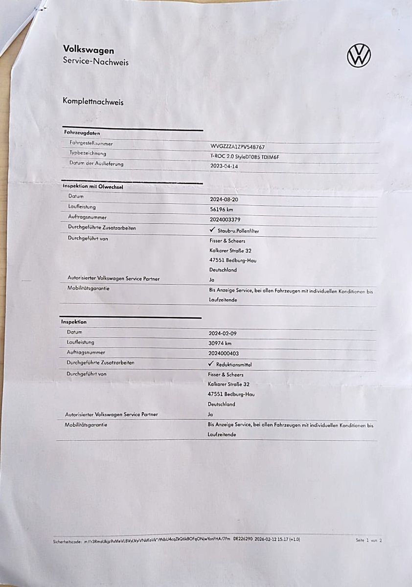 Fahrzeugabbildung Volkswagen T-Roc 2.0 TDI STYLE NAVI SHZ ACC LED CAM AHK