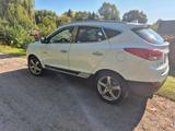 Hyundai Biete hier einen Hyundai ix35 - Hyundai ix35 von privat