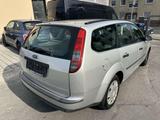 Ford Focus Trend/Sehr gepflegt/Klima/Allwetter/TÜV 07 - Ford Focus aus 2006: Kombi
