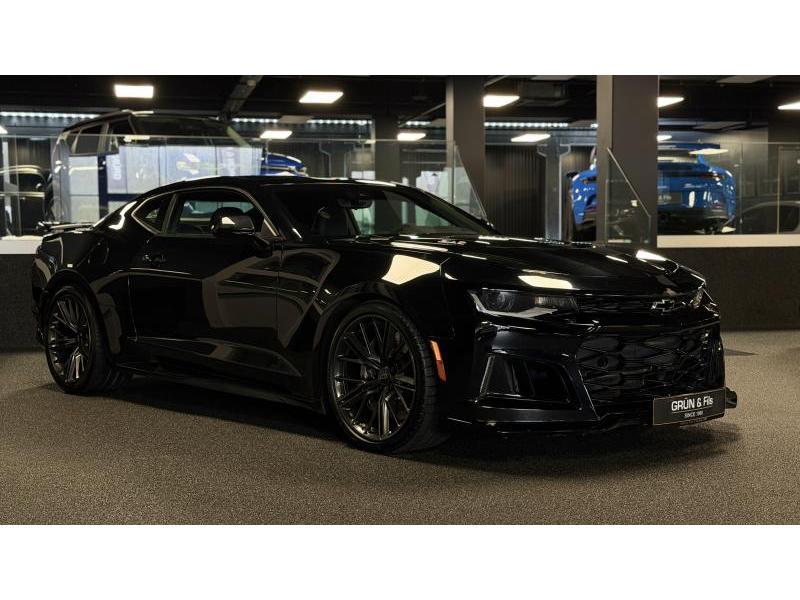 Chevrolet Camaro ZL1 6.2 V8