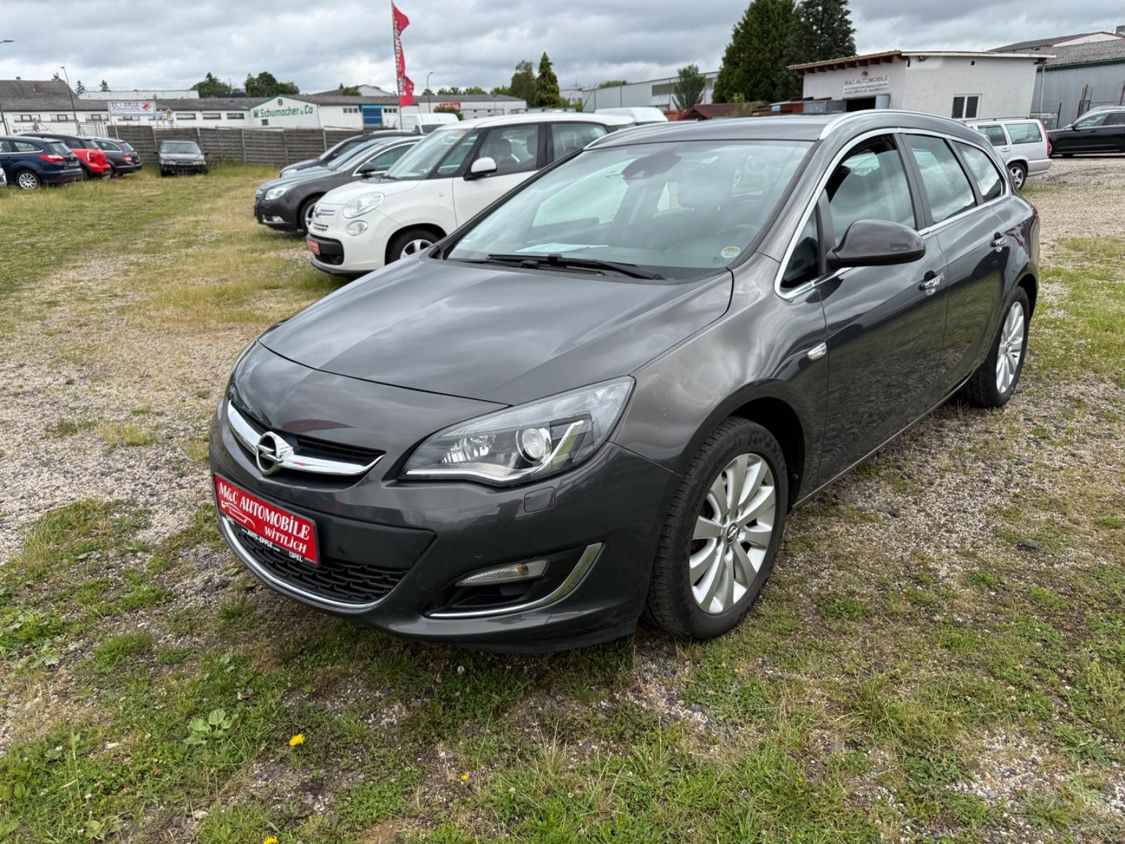 Opel Astra J Sports Tourer Innovation