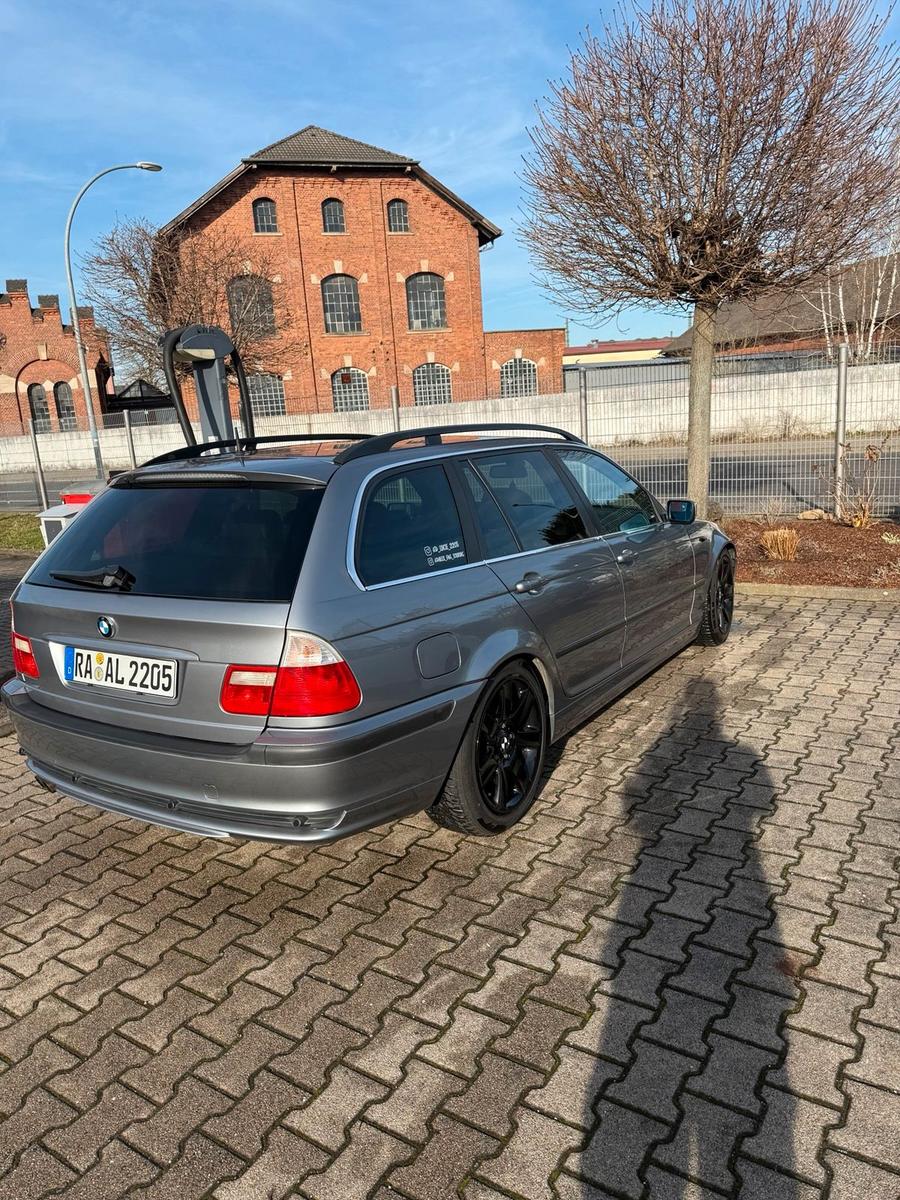 BMW 320 2004 — photo 7
