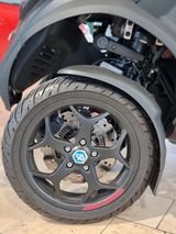 Piaggio MP3 500 HPE Sport AKRAPOVIC - PIAGGIO BONN