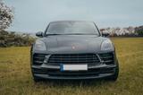 Porsche Macan | Garantie | Sommer- & Winterreifen  - Porsche Gebrauchtwagen in Stuttgart