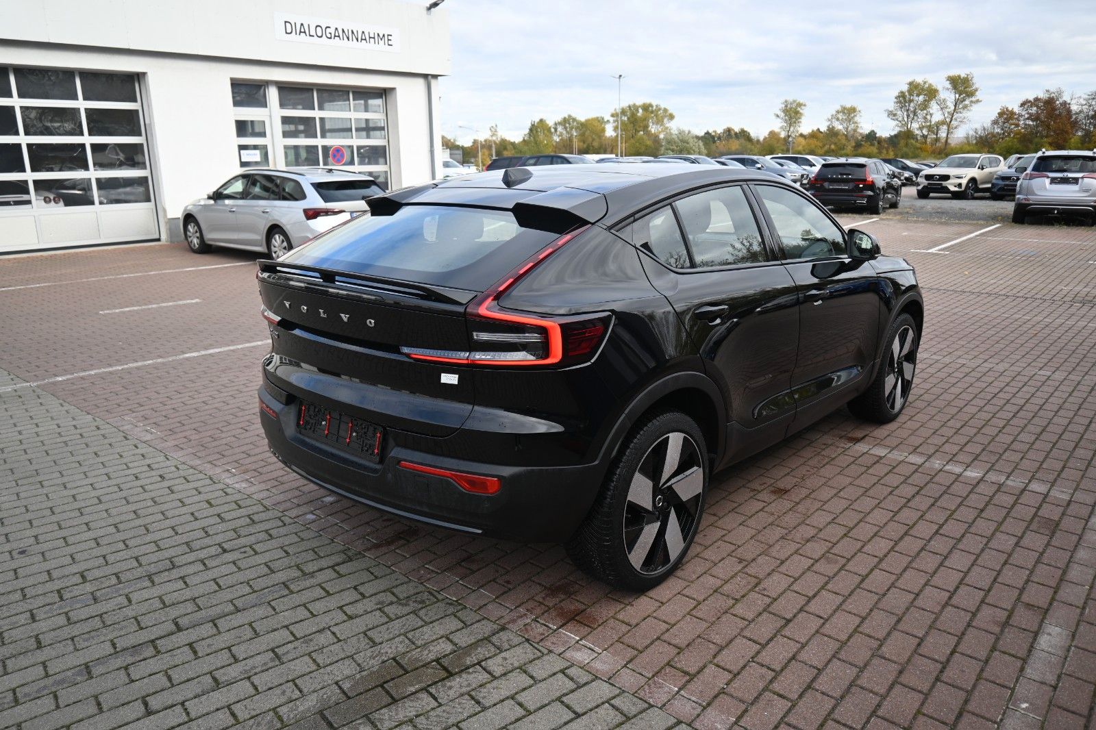 Fahrzeugabbildung Volvo C40 Plus BEV Twin Motor AWD*Pano*20 Zoll*STHZG*