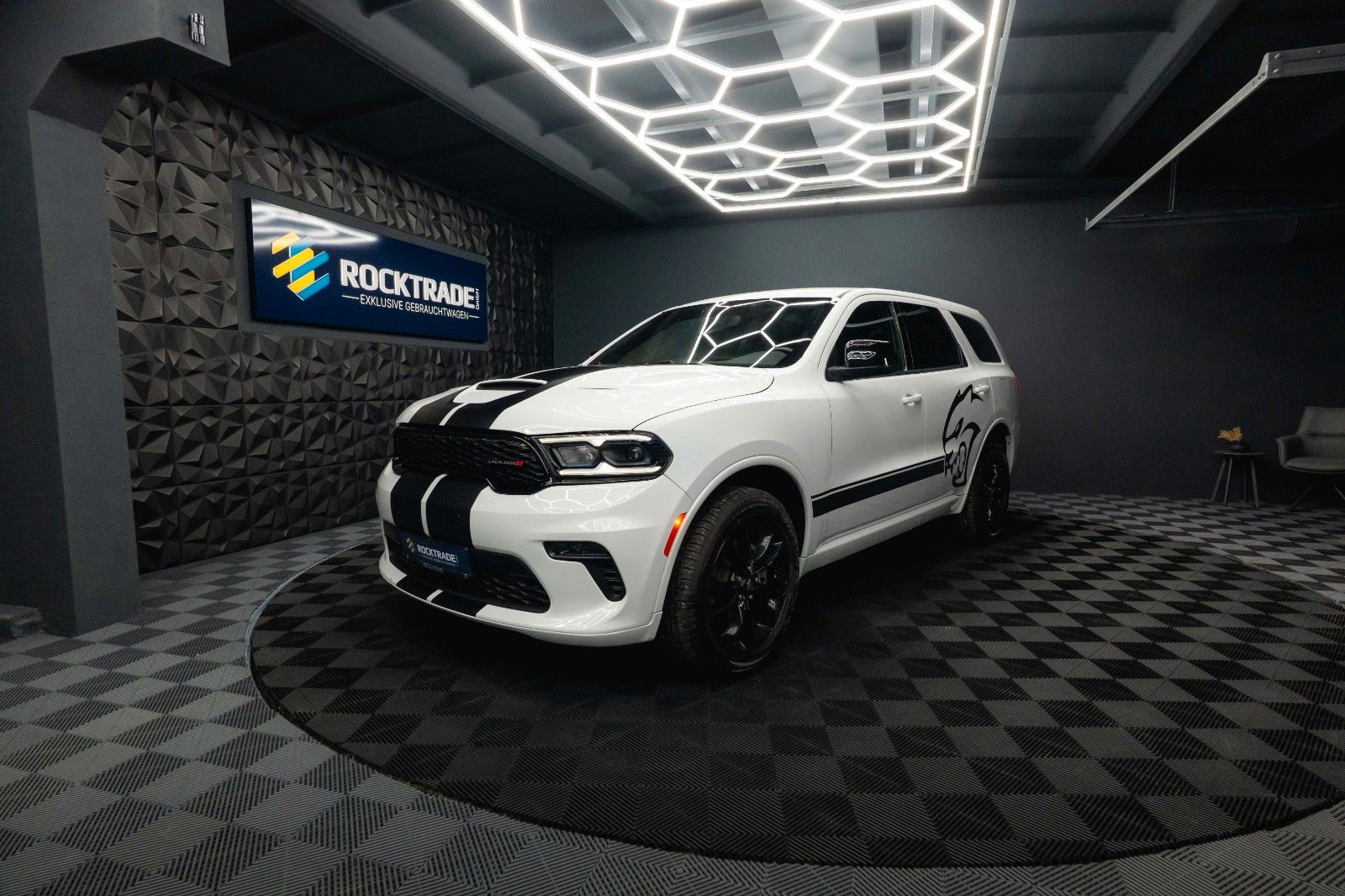 Fahrzeugabbildung Dodge Durango 3.6 V6 GT 4x4 SRT Night-Paket Modell 22