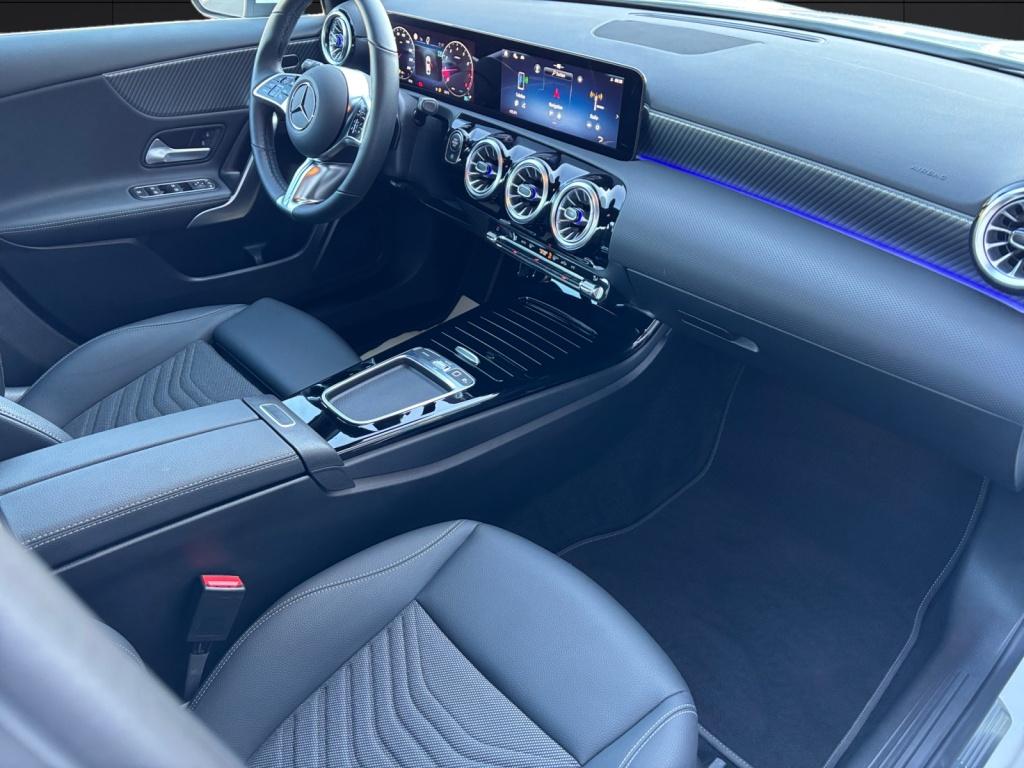 Mercedes-Benz A-Class Limousine Progressive*LED*Kamera*Navi*, миниатюра 6