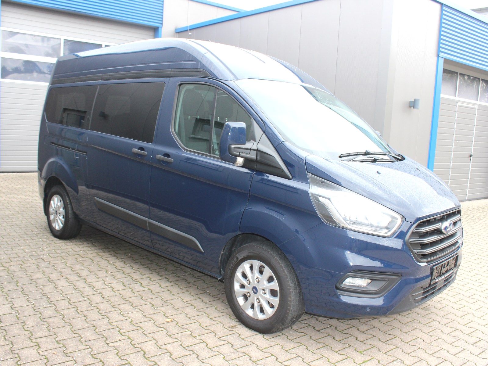 Fahrzeugabbildung Ford Transit Custom 320 L2 Trend 2,0 TDCi