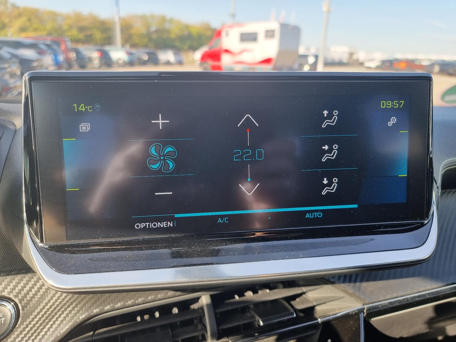 Peugeot e-2008 GT-Line -KLIMA-NAVI-CARPLAY-SHZ-CAM-LEDER