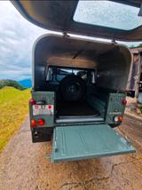 Land Rover Defender 110 Td4 Crew Cab  - gebrauchte Land Rover Defender aus dem Jahr 2009