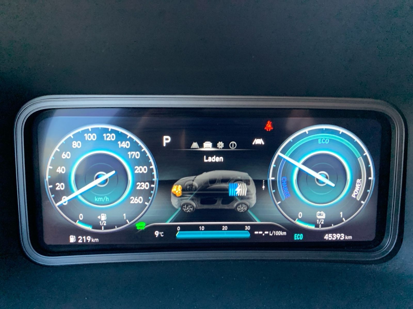 Fahrzeugabbildung Hyundai Kona 1.6 GDI Trend Hybrid 1Hd Allwetter