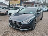 Hyundai i40 cw Premium /1.Hand / Navi / Kamera / - Hyundai i40 Premium mit Benzin-Antrieb