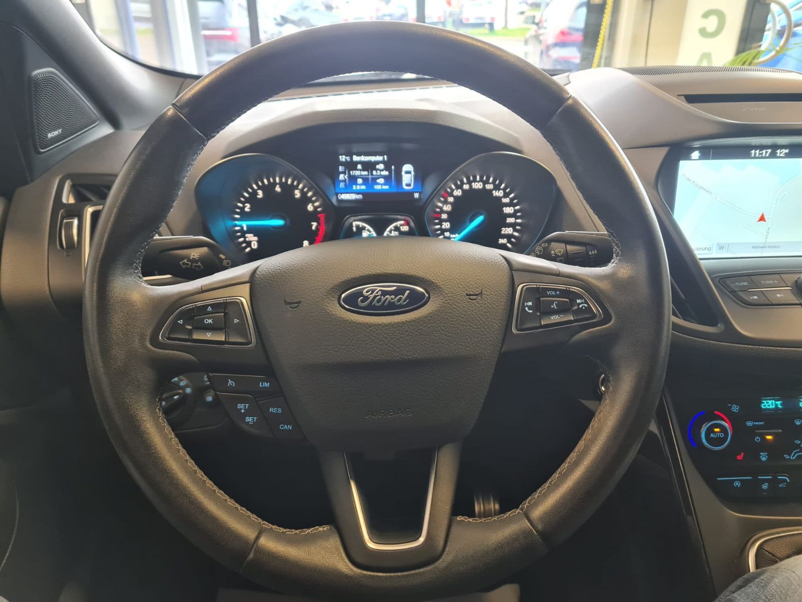 Fahrzeugabbildung Ford Kuga ST-Line / GARANTIE / KAMERA / SCHECKEHEFT