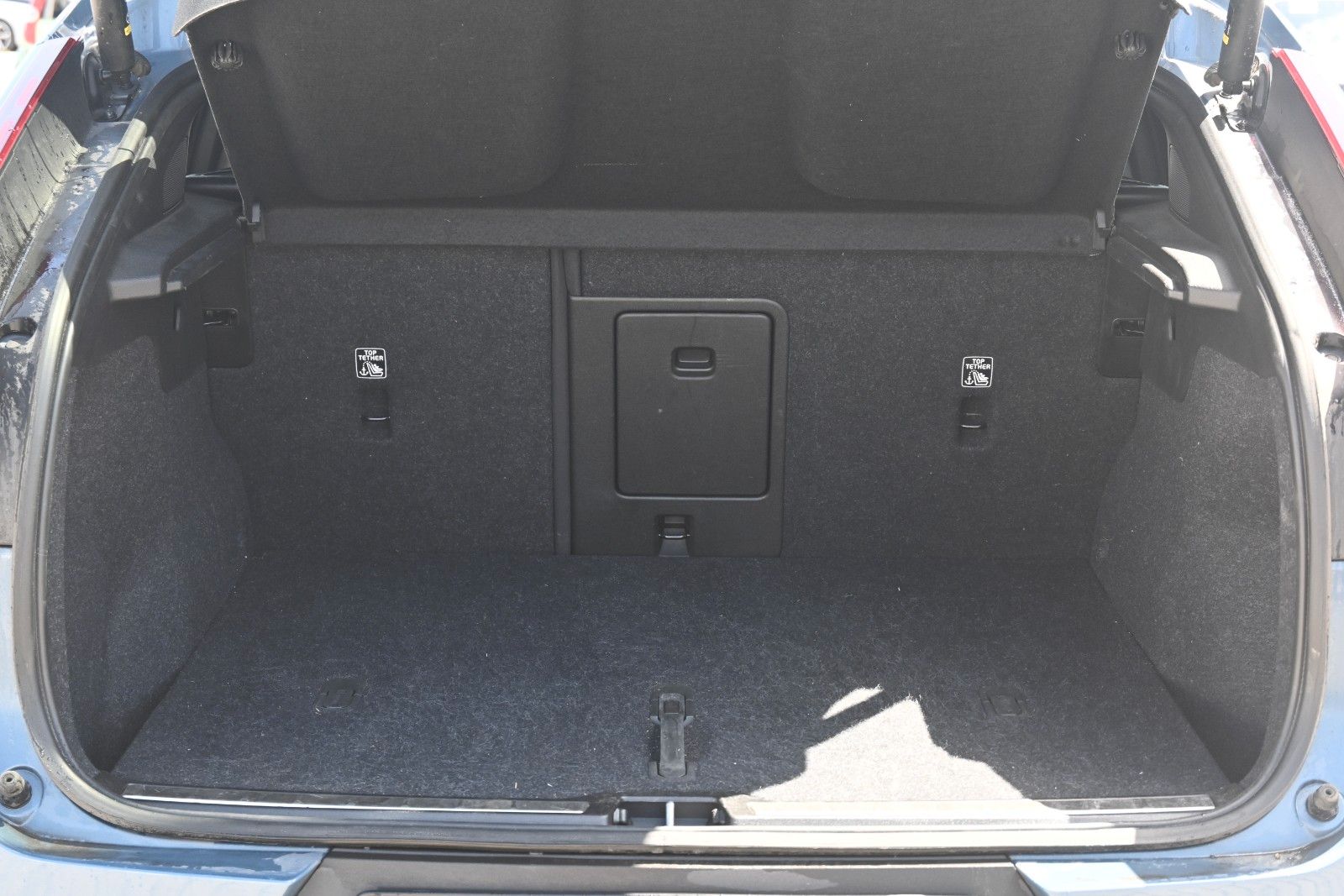 Fahrzeugabbildung Volvo C40 Recharge Single Motor Ultimate*360°*PANO*H&K