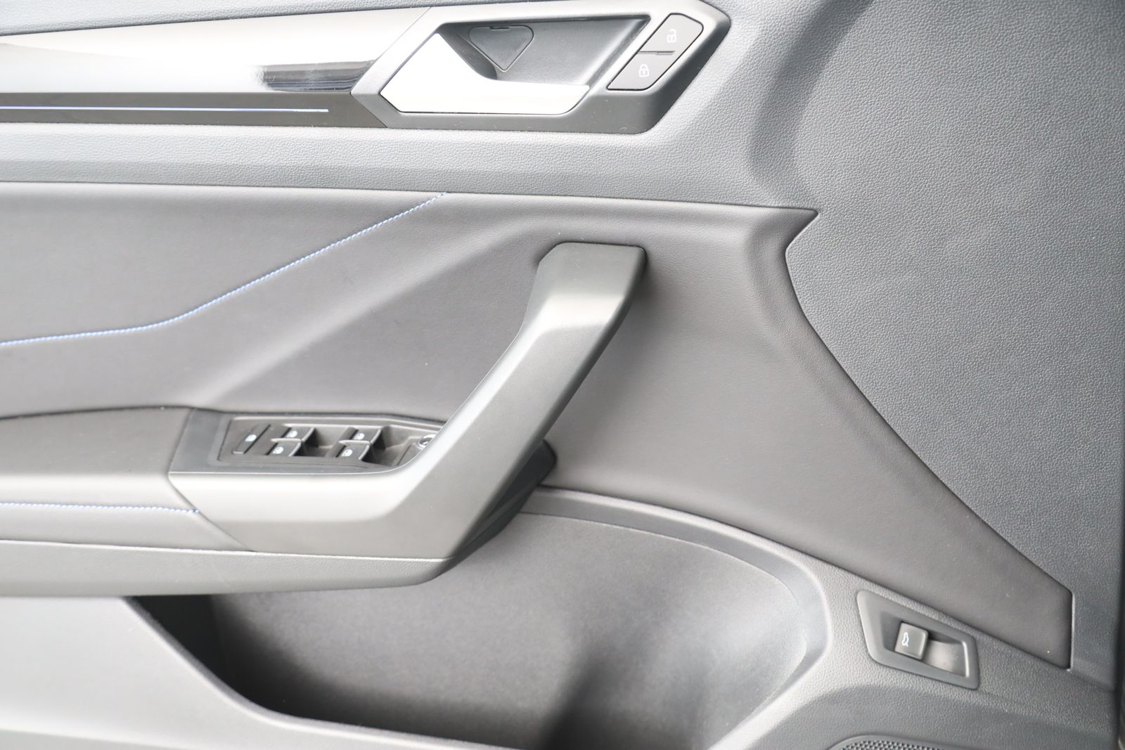 Volkswagen T-Roc - Bild 17
