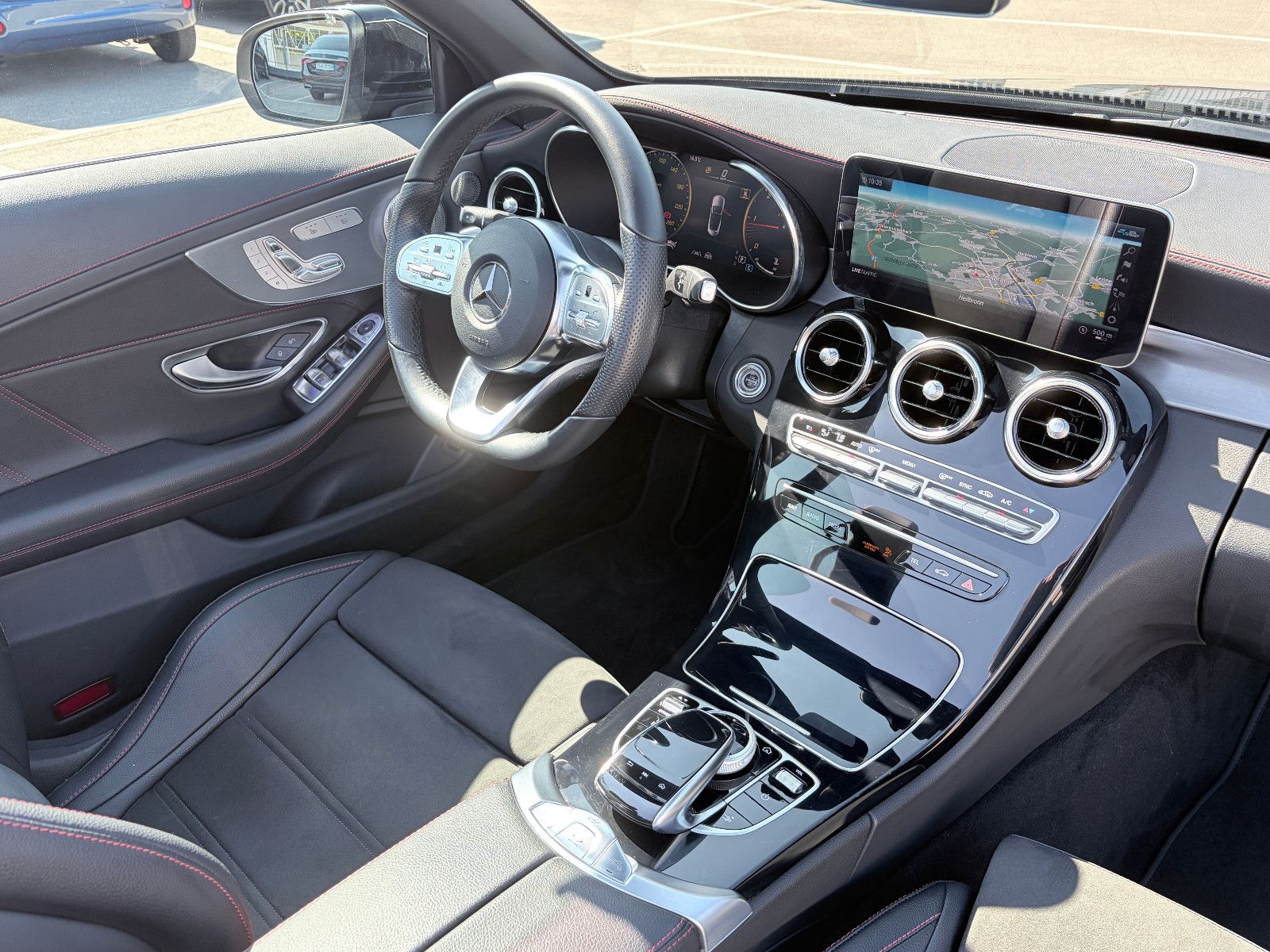 Mercedes-Benz C 300d AMG PLUS COMAND HUD DISTRONIC BURMESTER foto 14