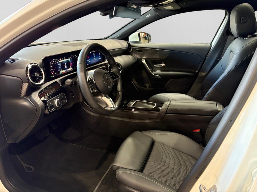 Mercedes-Benz A 180 d PROGRESSIVE|LED|PANO|KAM|SHZ|DAB